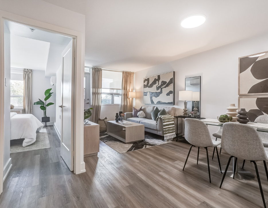 Living area of a one bedroom suite at Elora.